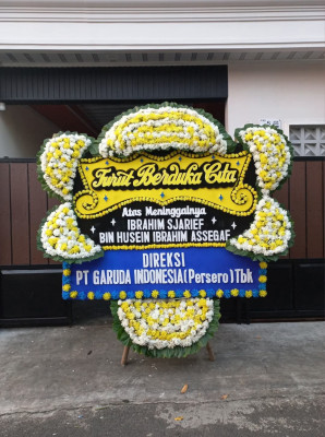 Papan Bunga Duka di Gomo